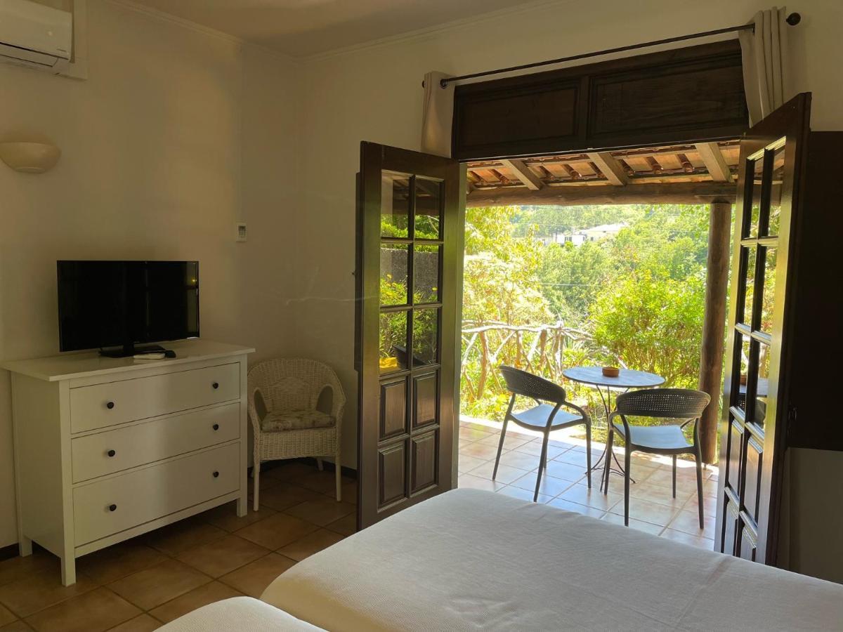 Casas De Campo Do Pomar B&B - Self Check-In Santana  Eksteriør bilde