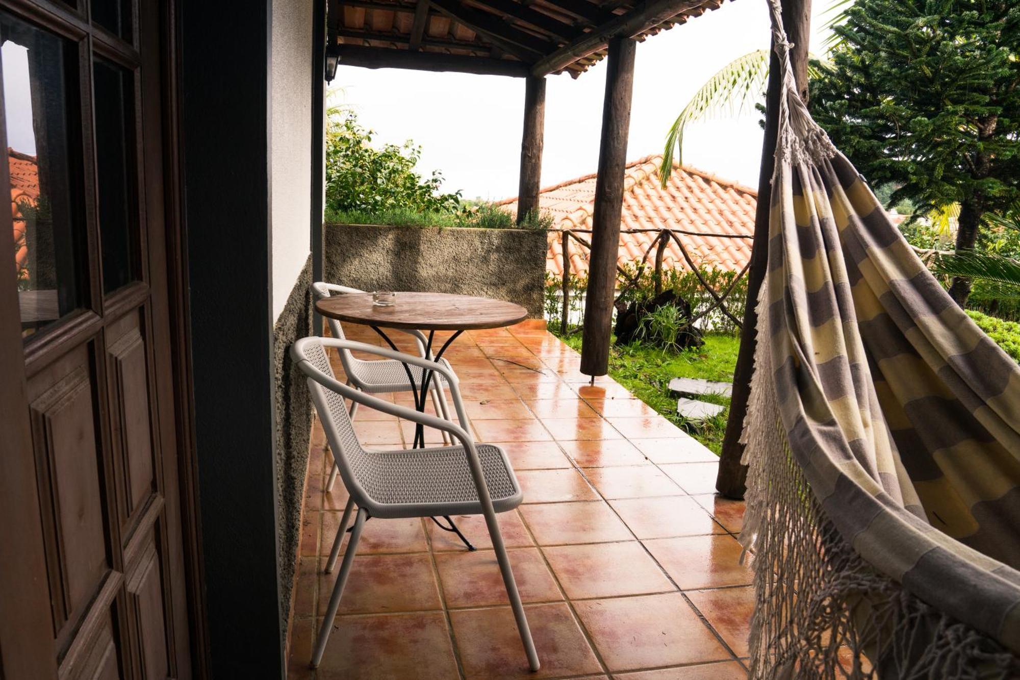 Casas De Campo Do Pomar B&B - Self Check-In Santana  Rom bilde