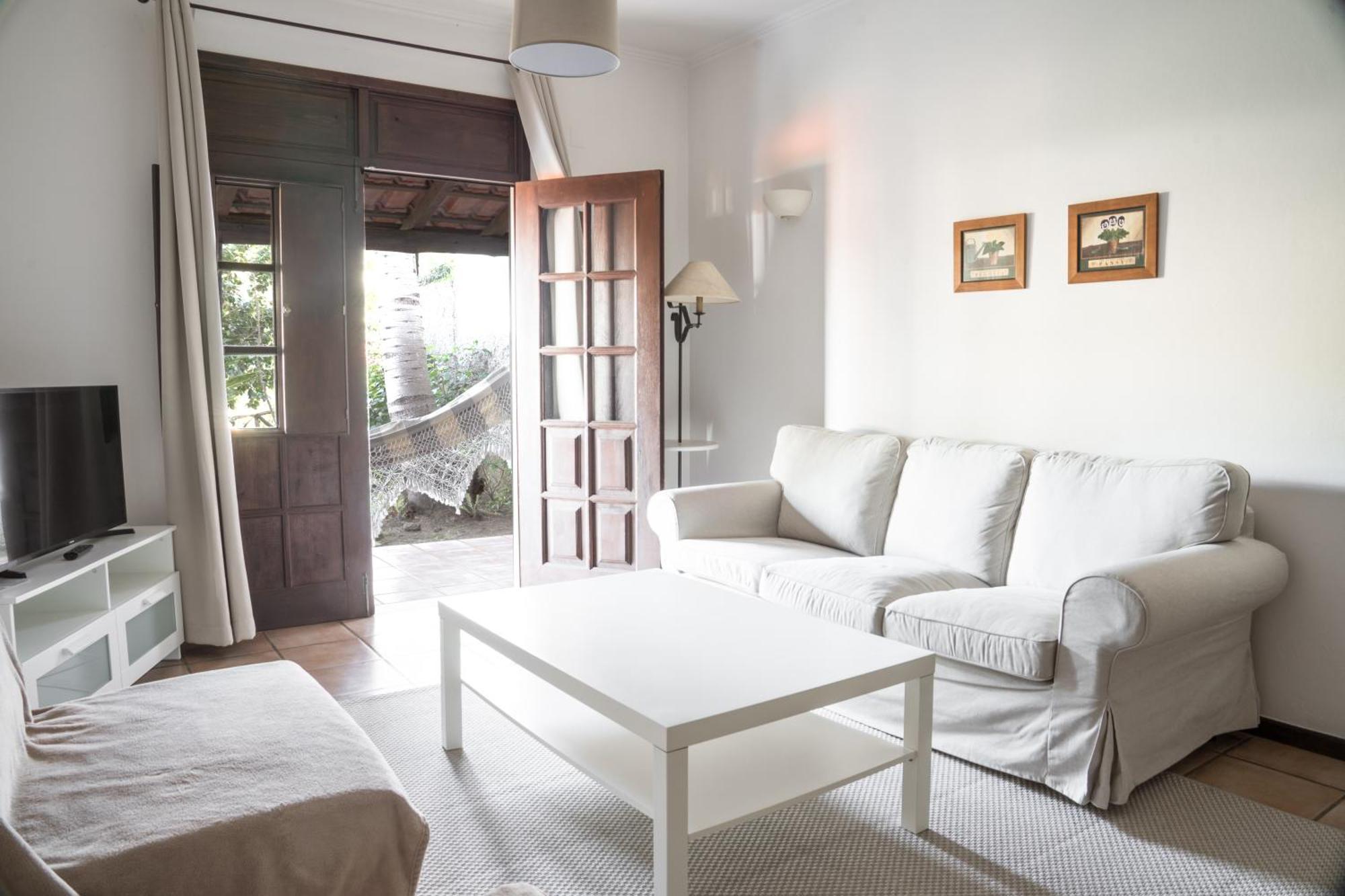 Casas De Campo Do Pomar B&B - Self Check-In Santana  Rom bilde