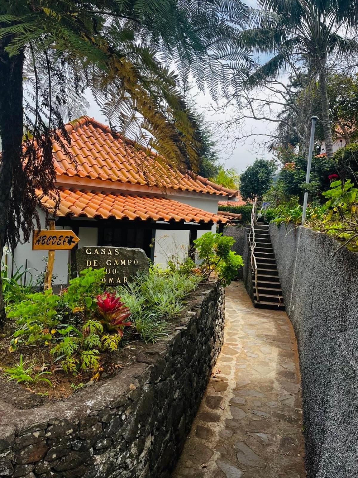 Casas De Campo Do Pomar B&B - Self Check-In Santana  Eksteriør bilde