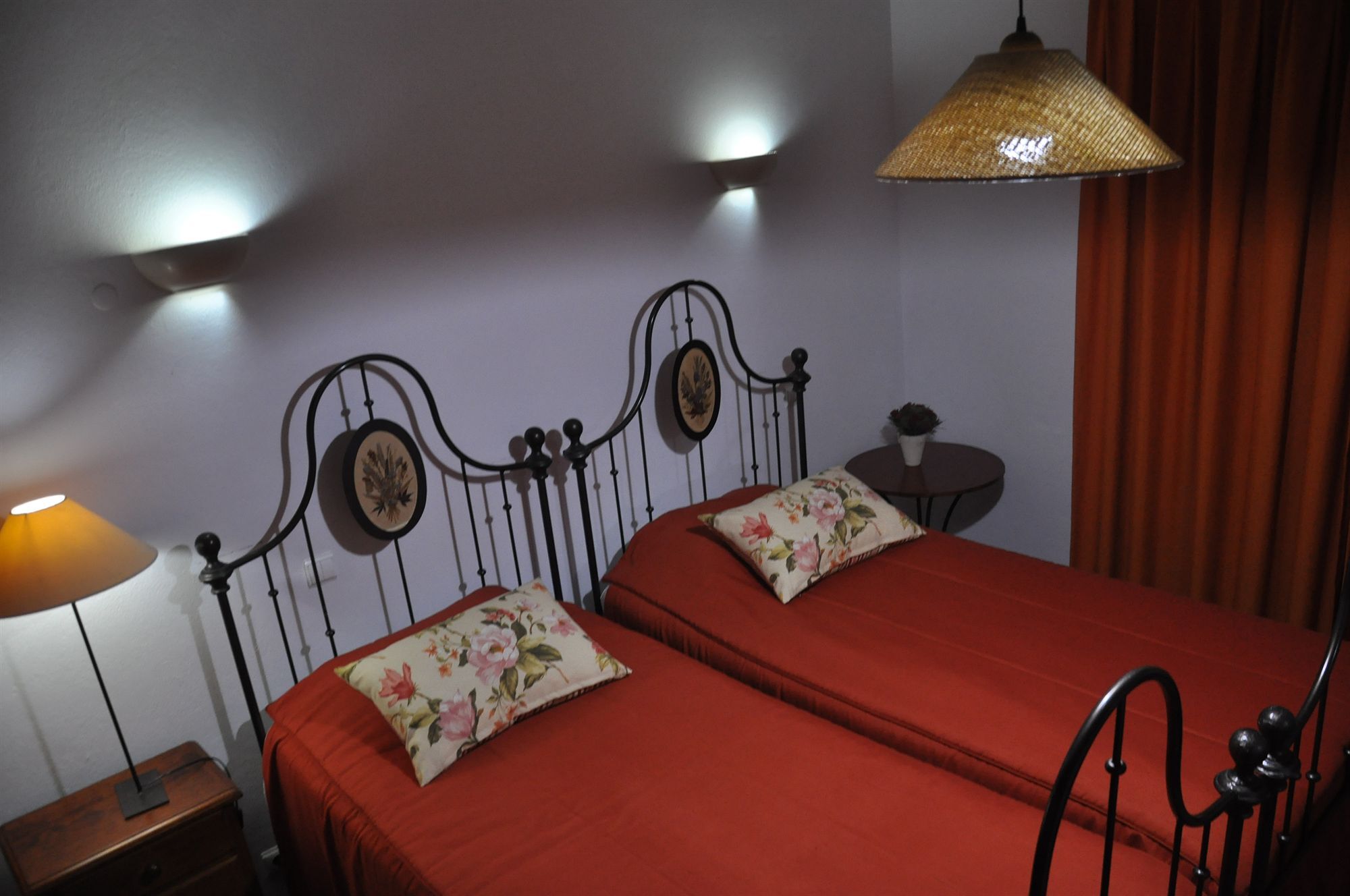 Casas De Campo Do Pomar B&B - Self Check-In Santana  Eksteriør bilde